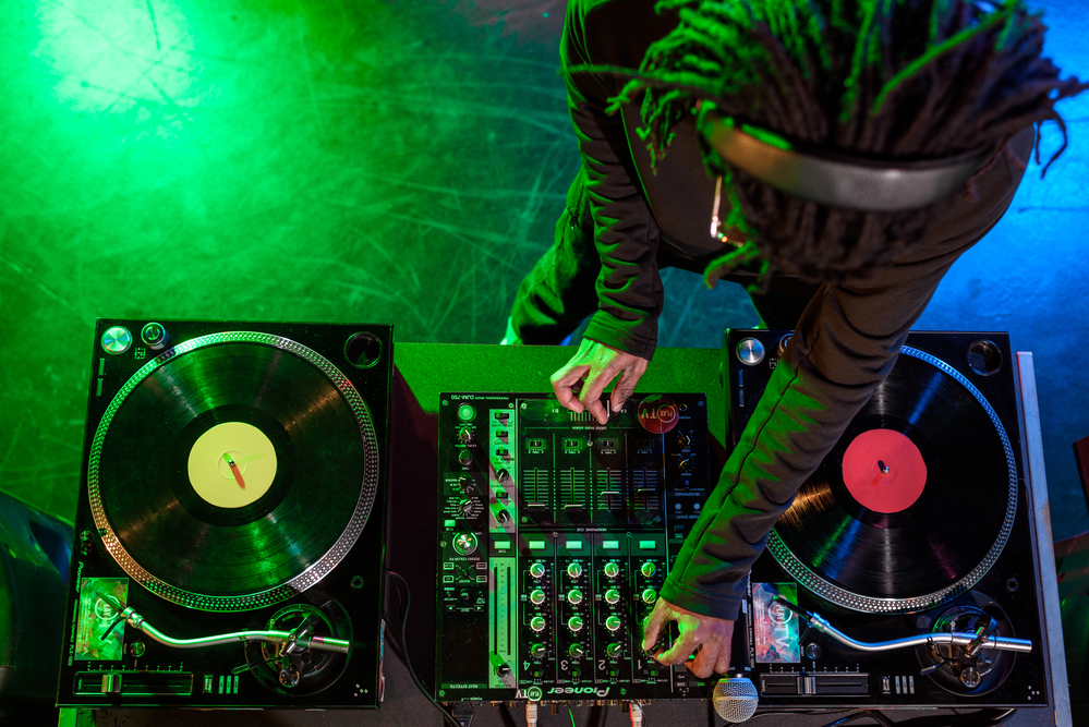 The Essential Role Of The DJ In Hip Hop And Rap Music